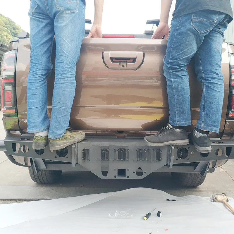 

Car front and rear bumper pump handle suitable Great Wall PoerNAVARAWidened pickup truck modification accessory hood