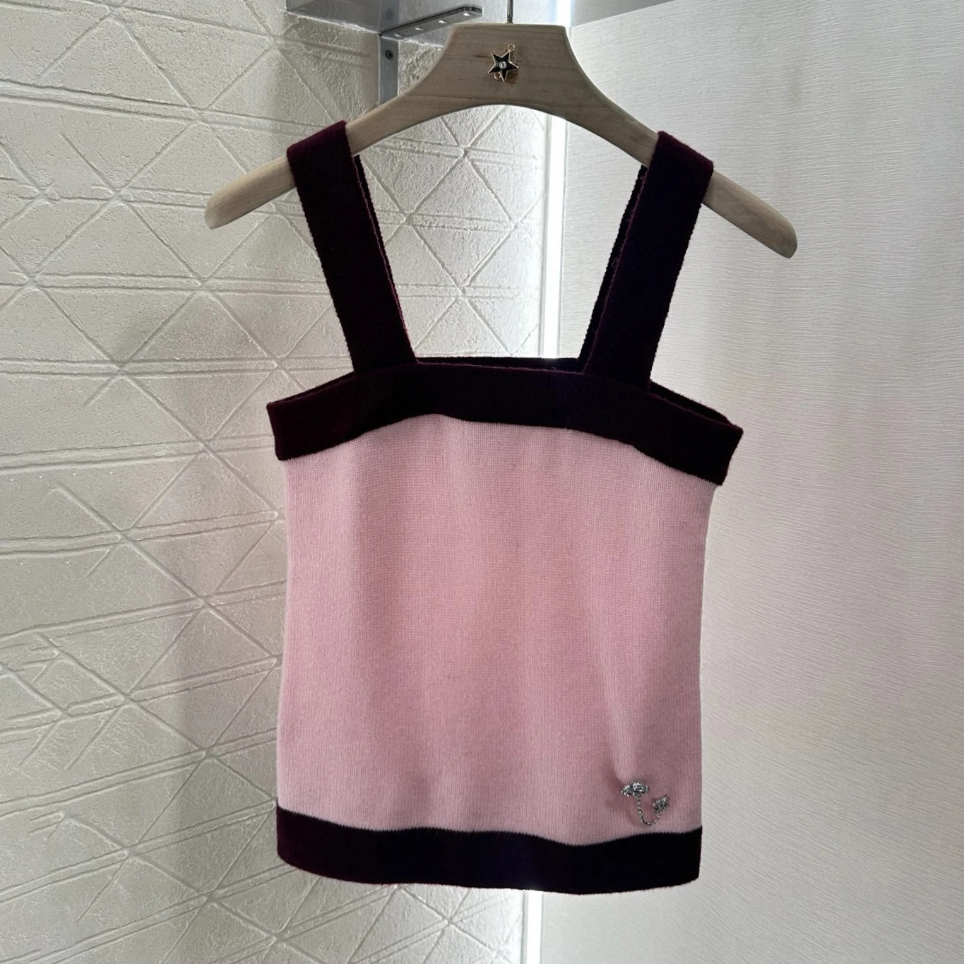 

2025 Summer Trendy Color-Contrast Bodycon Tank Top & High-Waist Skirt Set - Sweet & Stretchy