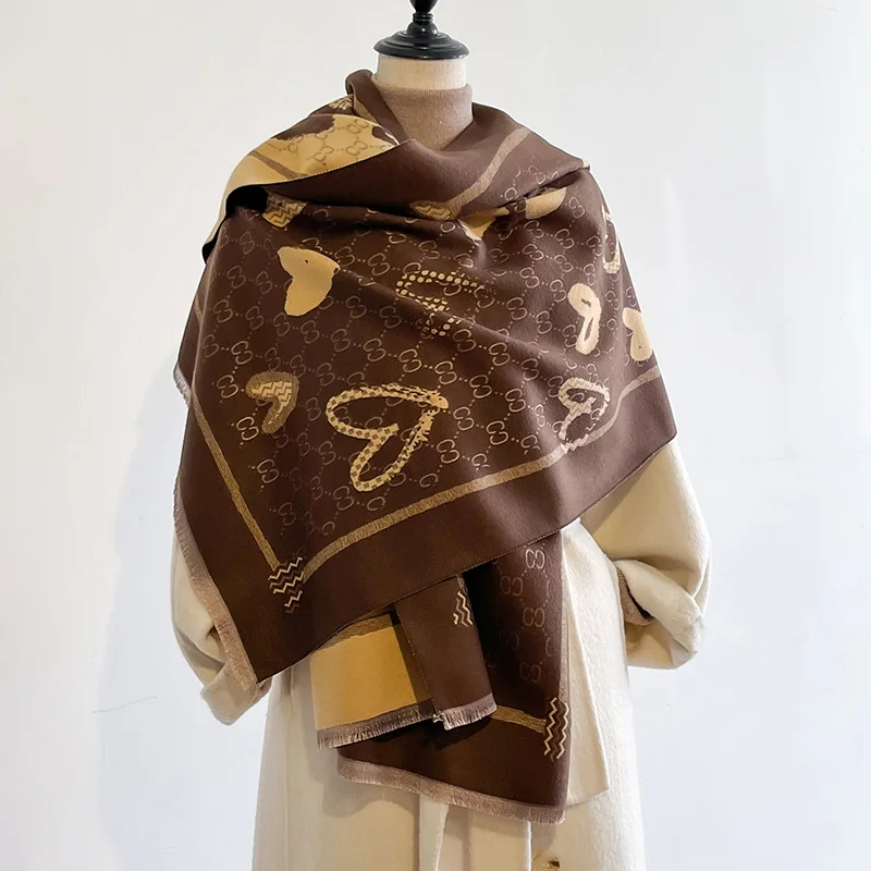 Autumn Winter Design Heart Pattern Scarf Imitation Cashmere Soft Warm Fringe Pashmina Shawl Bufanda Echarpe Poncho 2024