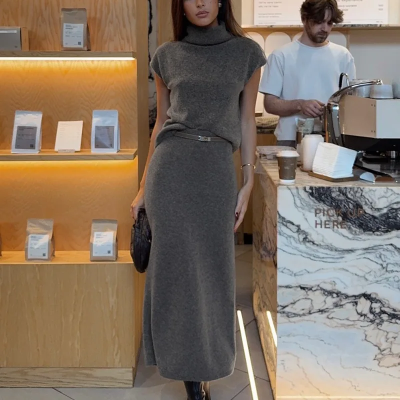 Women's Knitted Long Skirt Suit Outfits Short Sleeve Sweater Pullover Top and Solid Maxi Skirt 2 Piece-Set Female Knitwear Suits