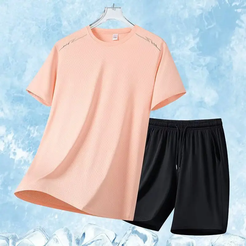 

Мужской летний спортивный костюм-двойка: футболка и шорты, повседневный стиль, корейская мода 2025, трендовая спортивная одежда