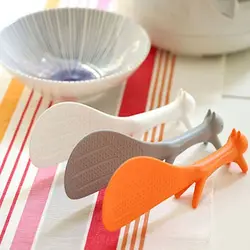 Non Stick Squirrel Shaped Ladle Thickened Lovely PP Meal Spoon Can Stand Rice Scoop