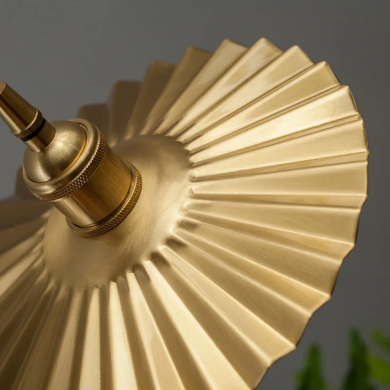 IWHD النحاس مطوي قلادة LED أضواء بار مقهى المطبخ مطعم غرفة نوم غرفة المعيشة خمر لوفت ديكور مصباح معلق الإضاءة