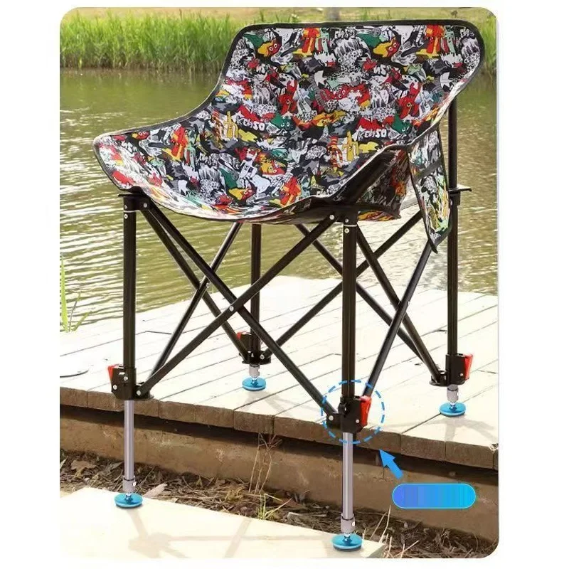 

Ультралегкое портативное рыболовное кресло - складная конструкция для любой местности с телескопическими ножками и ремнями для переноски, идеально подходит для путешествий и кемпинга.