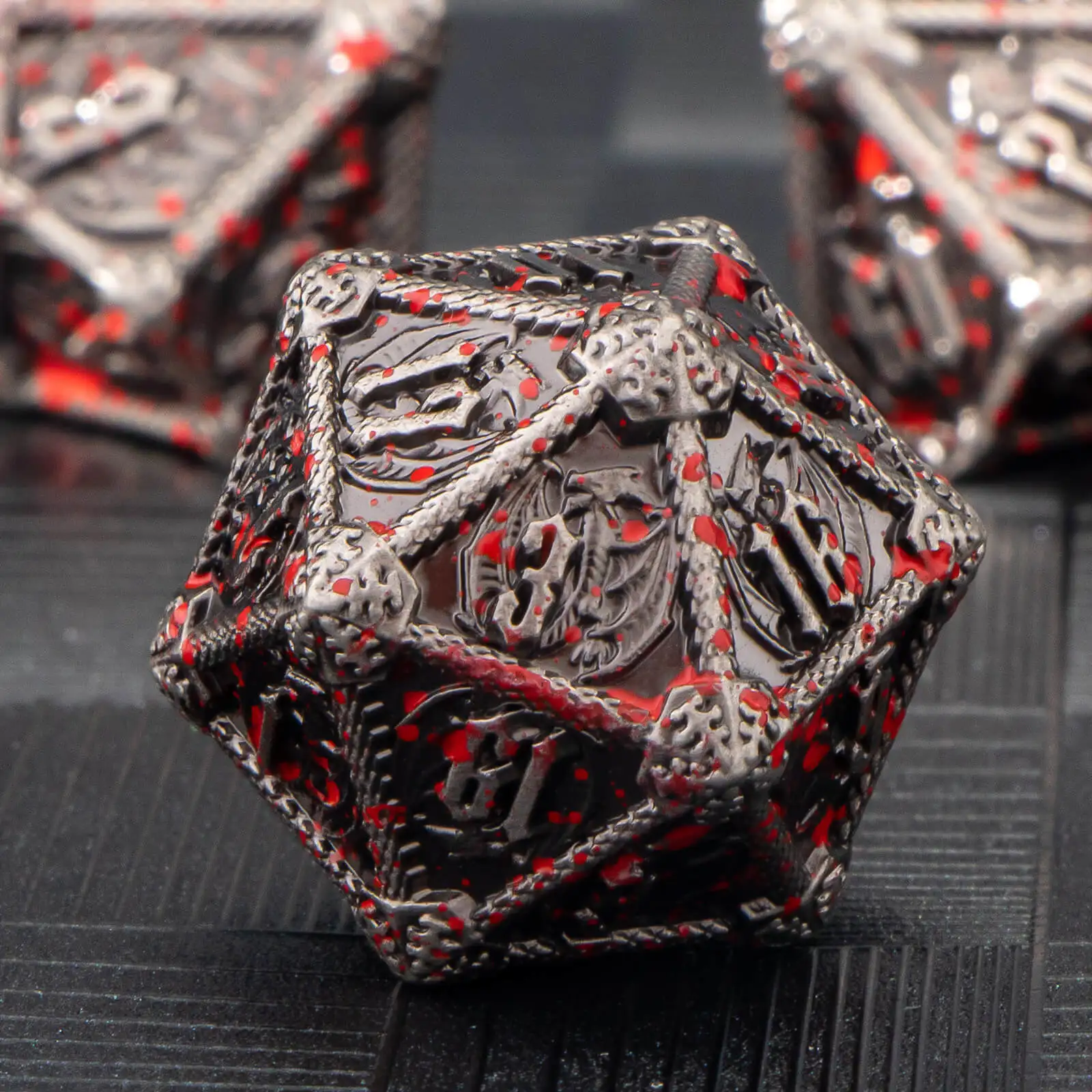 conjunto-de-dados-metalicos-dnd-para-jogos-de-rpg-7-pecas-de-dados-d-d-dungeons-and-dragons-dados-poliedrais-d-d-d20-d12-d10-d8-d6-d4