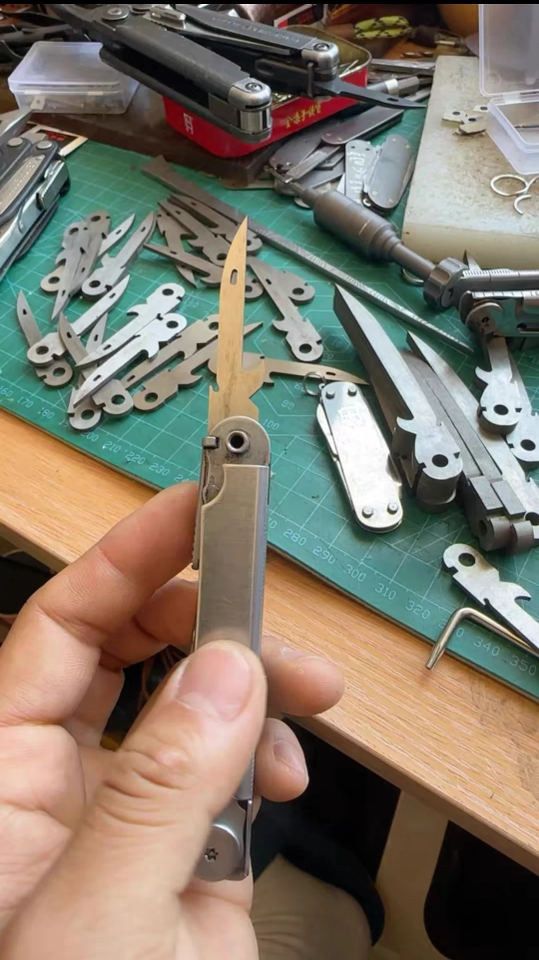 1 Piece M42 Steel Awl with Thread Loop for Leatherman WAVE, CHARGE Modify(PLIER NOT INCLUDED)
