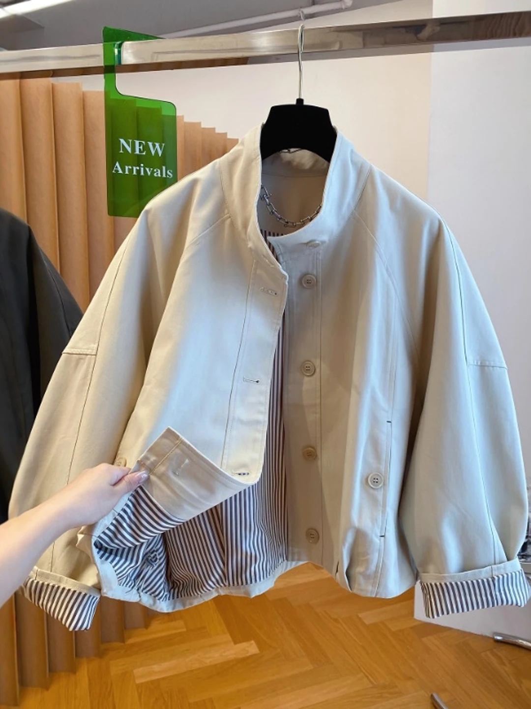 

Loose Fit Stripe Stand Collar Open Cardigan Winter Casual Style Ageless Jacket Coat for plus Size Women Short Sleeve Coat