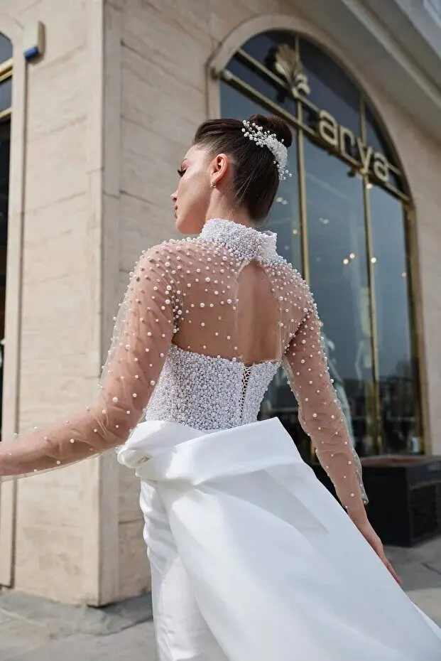 Robe de mariée en perles fabuleuses personnalisées, avec traîne détachable, col haut, manches transparentes, robe de mariée en Satin