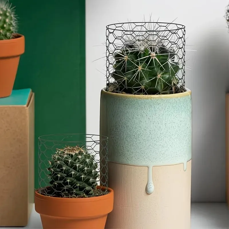 Green PVC-Coated Steel Wire Chicken Cage Net Floral Hexagonal Anti-Rust Fixed Net for Flower Arrangement Decoration