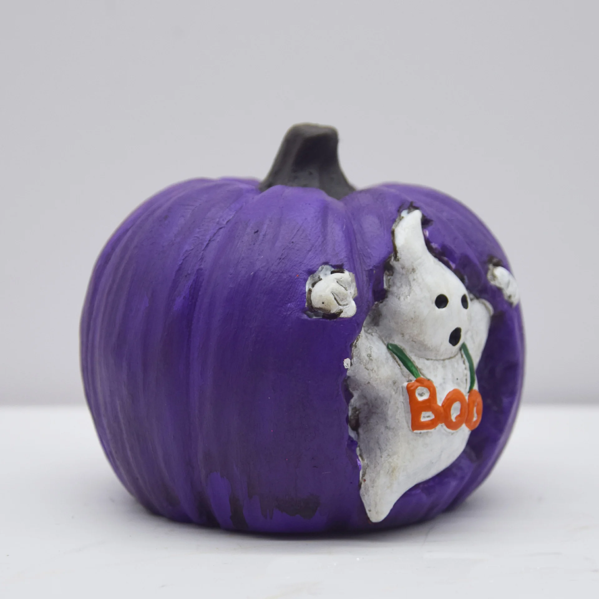 

Halloween Resin Pumpkin Ghost 'Boo' Ornament Desktop Home Decor Party Gift Unique Halloween Decoration Item