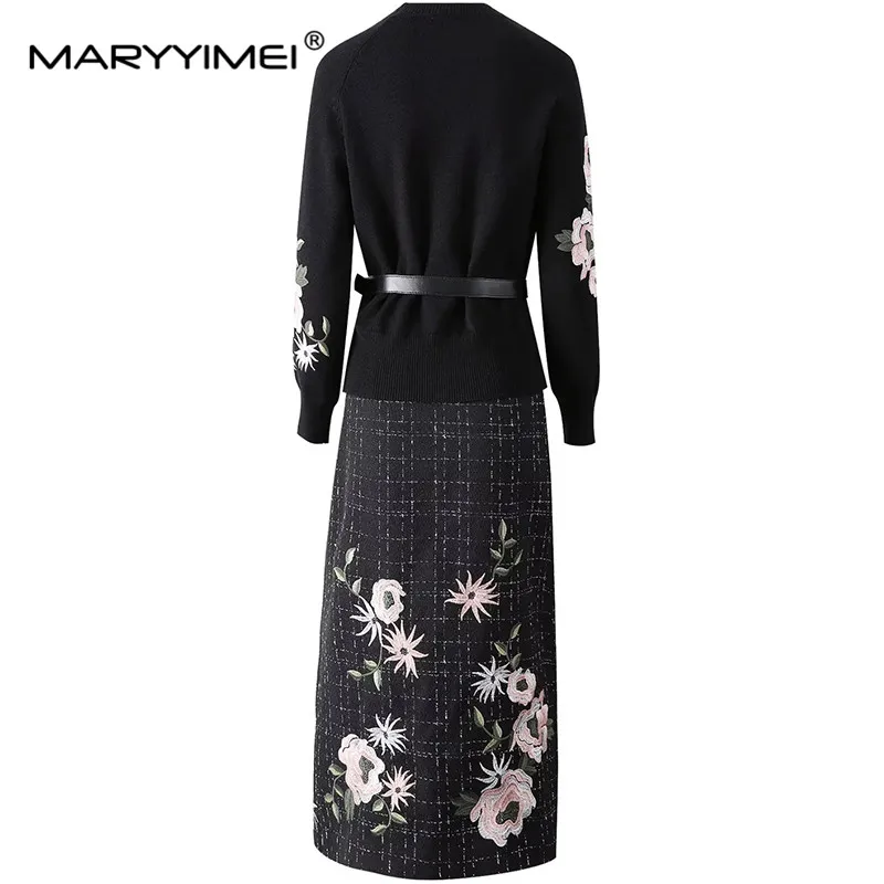 MARYYIMEI Autumn and winter Women\'s Suit Round neck Long Sleeve Tops+Sashes Side Split Skirt Embroidery 2 piece set