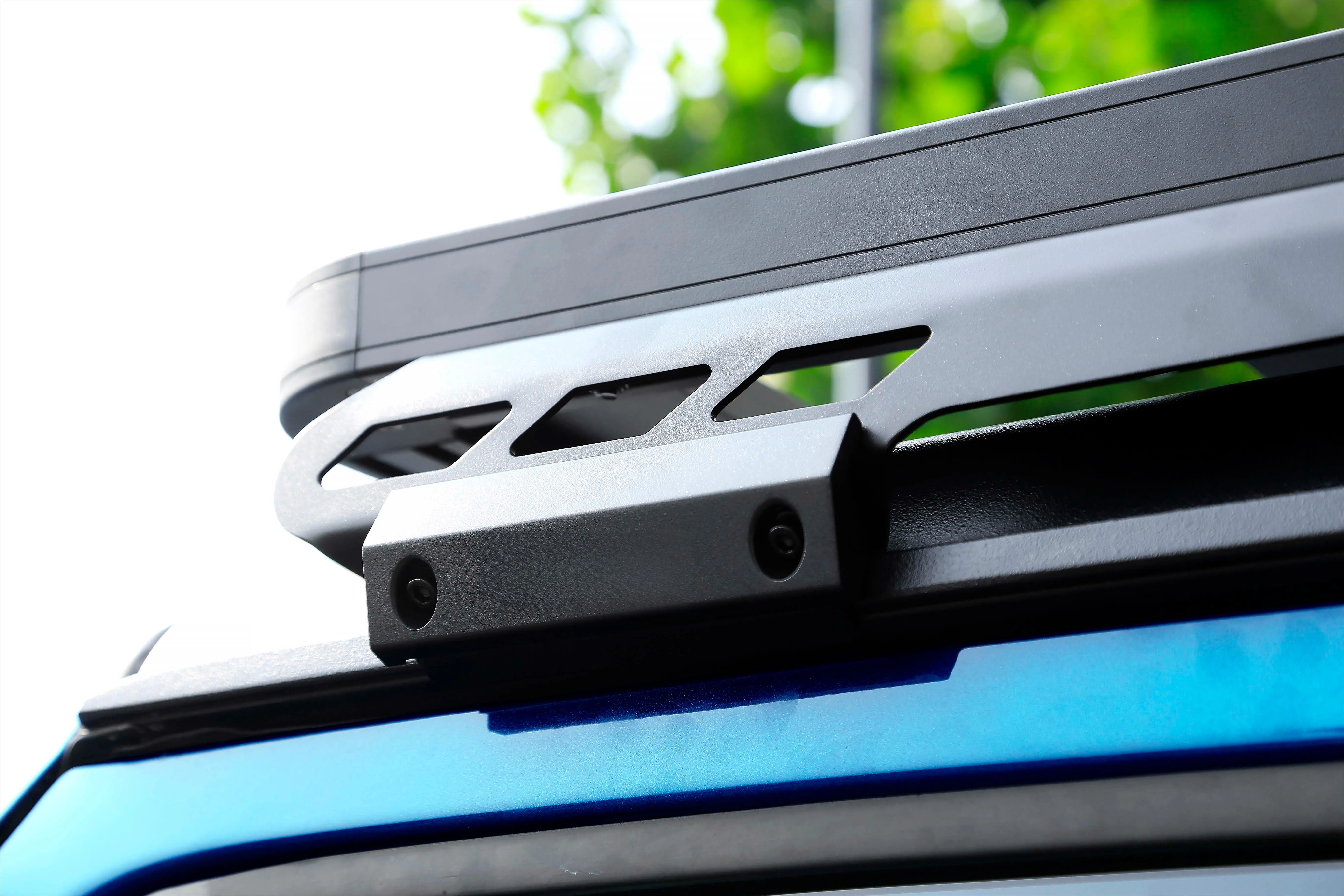 Universal Car Rack Roof 4X4 Aluminium Black Cargo Carrier Basket Roof Rack for Jimny 5 Door Roof Rack 4