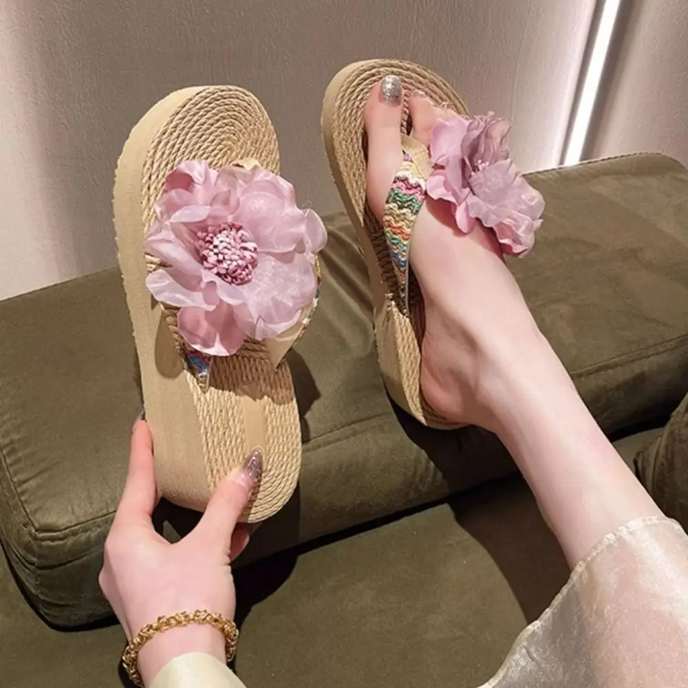 

Korean Style Soft Sole Flower Flip Flops Bohemian Style Anti Slip Slides Sandals Shoes Beachwear Flat Slippers Women Beach