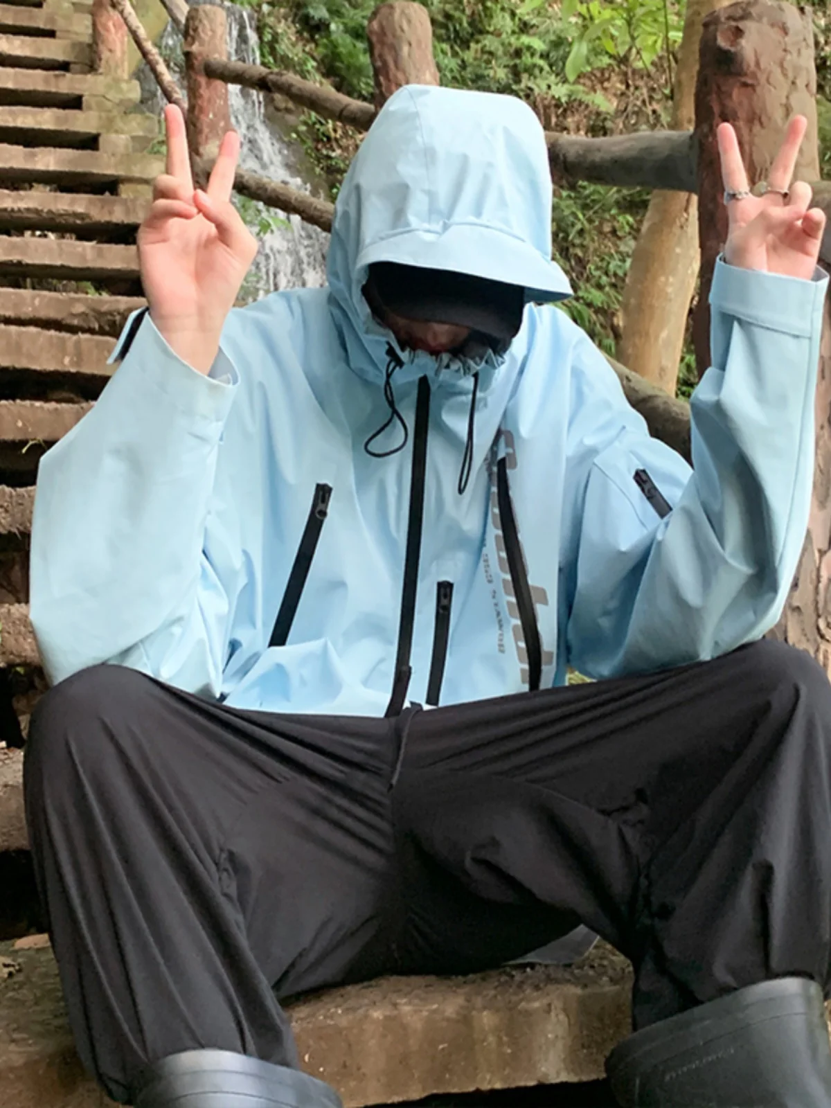 

Мужская синяя куртка с капюшоном на молнии для активного отдыха, функциональная, весенне-осенняя, из полиэстера, с длинными рукавами