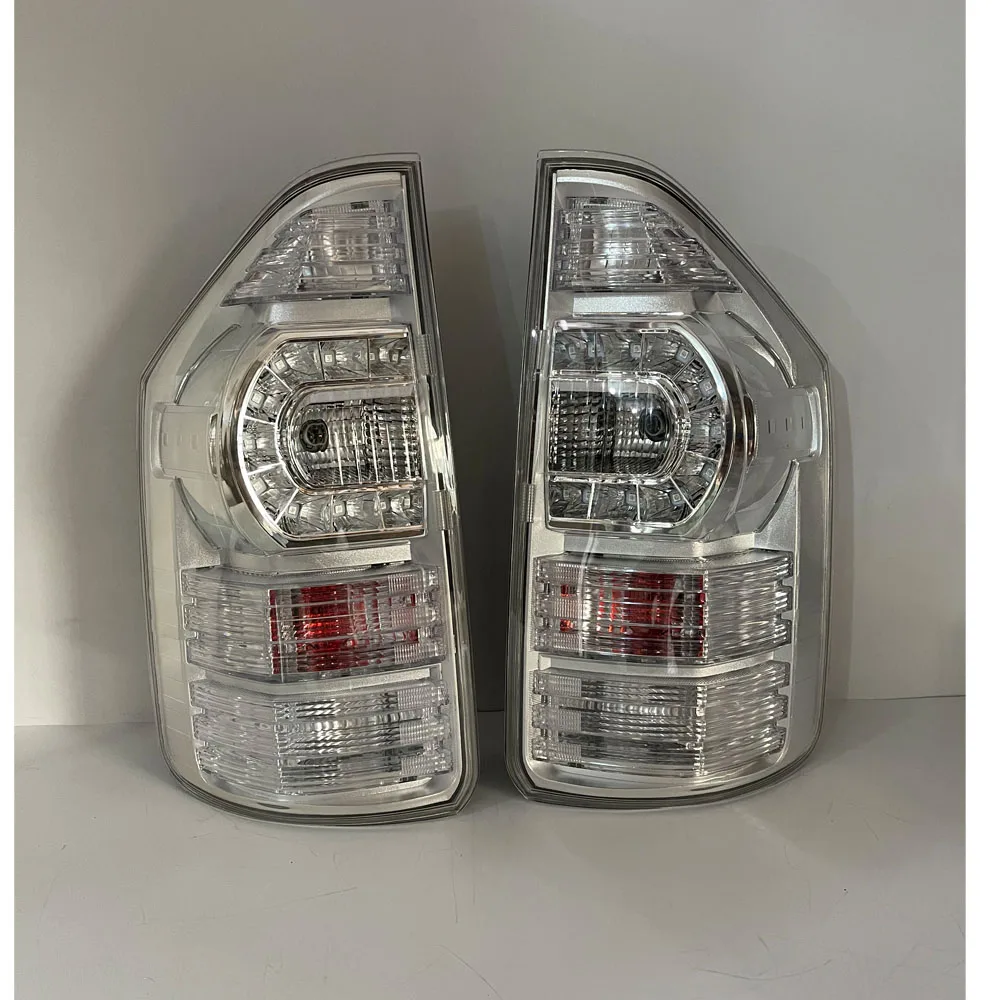 Car LED Rear Light Brake lights Modified Tail Lamp for Toyota Voxy Zrr70 R70 2010 2011 2012 2013 Taillights images - 6