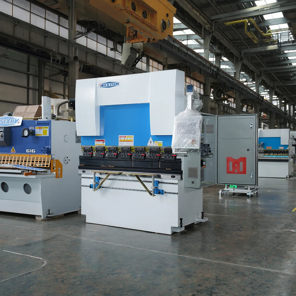 40T/1600mm CNC Automatic Press Brake Suitable For Bending 2.3mm Carbon Steel