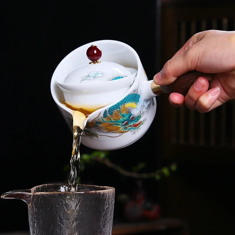 Ceramic Tea Cup for Puer Porcelain Chinese Kungfu Set 360 Rotation Tea Maker and Infuser， Portable Travel tea se