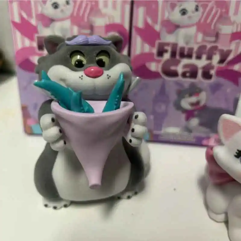 Miniso ديزني لوسيفر ماري القط صندوق أعمى الشكل Kawaii الكرتون غامض مفاجأة صندوق رقيق القط تخمين حقيبة لعبة هدية عيد ميلاد