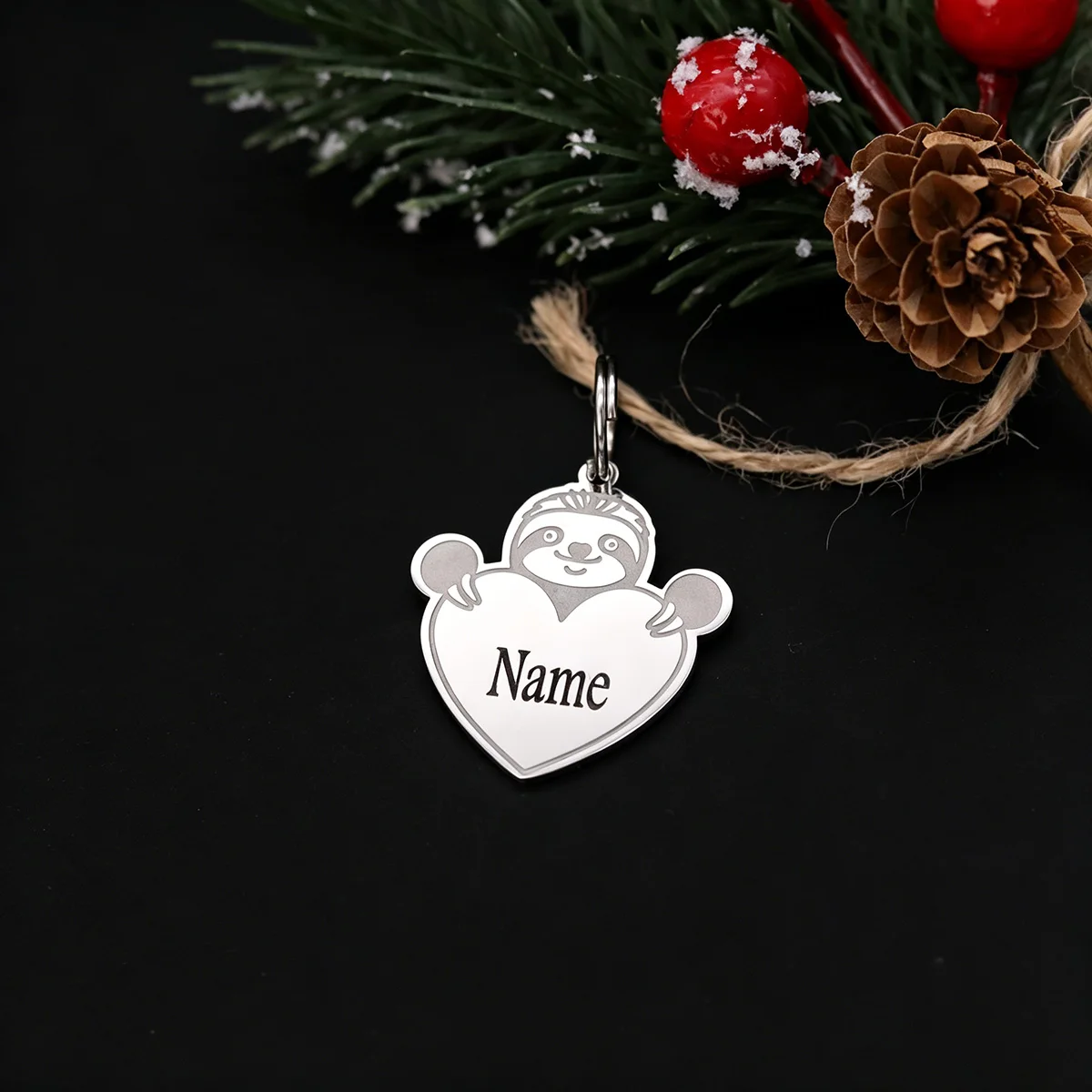 Personalized DIY Sloth Heart Keychain Smooth Stainless Steel Custom Name Engraved Key Ring Fashion Souvenir Gift Accessories