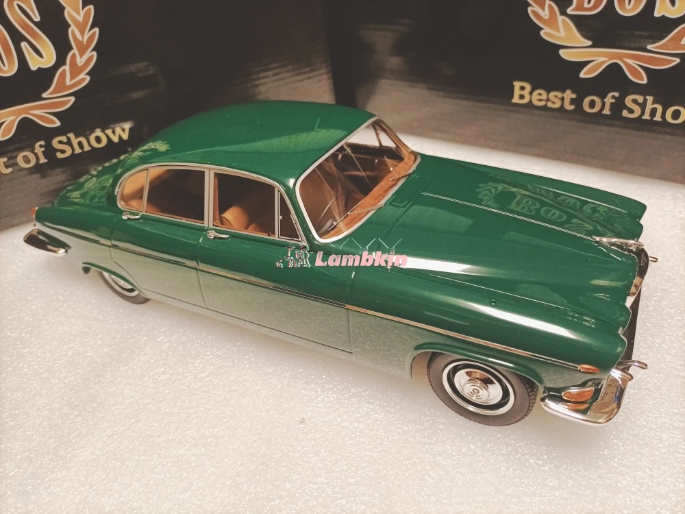 Bos 1/18 For Jaguar 420G Mark X British Green Jaguar 10th Generation Limousine Model Classic Miniature