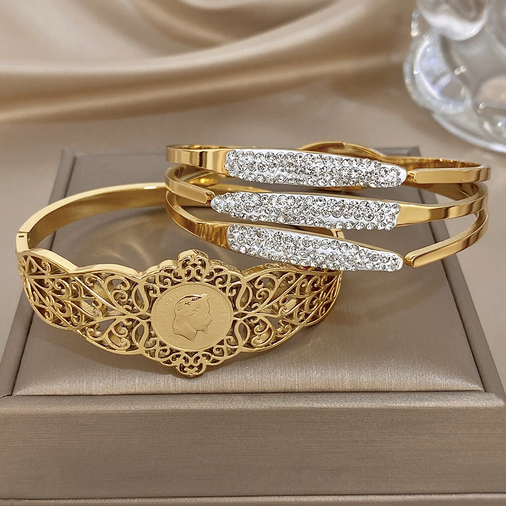 AENSOA Modisches Hohlgeschnitztes Armband mit Menschlichem Kopf, Dreischichtiges Diamantbesetztes Feinstes Streifenarmband, 2-teiliges Schmuckset – Detail 8