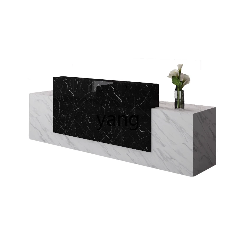 LH creative checkout page Training institution Welcome service Bar desk