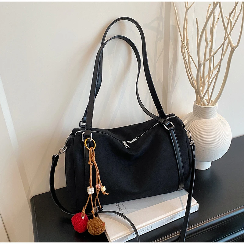 Retro Tote Bag Simple Faux Suede Handbag Stylish Versatile Casual Bowling Adjustable Crossbody Bag New Commuter Shoulder Bag