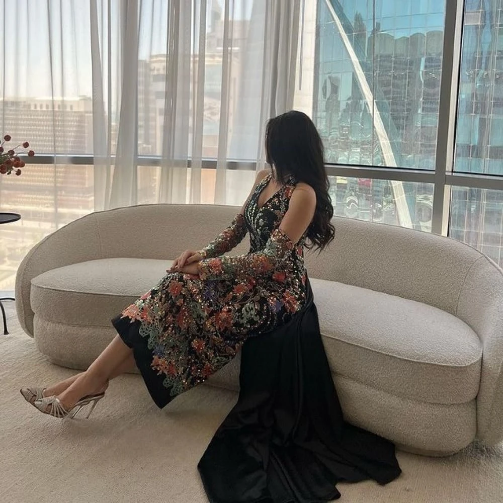 Vestido de noche de graduación con patrón bordado de Charmeuse, vestido Midi con cuello Halter, a medida, Arabia Saudita