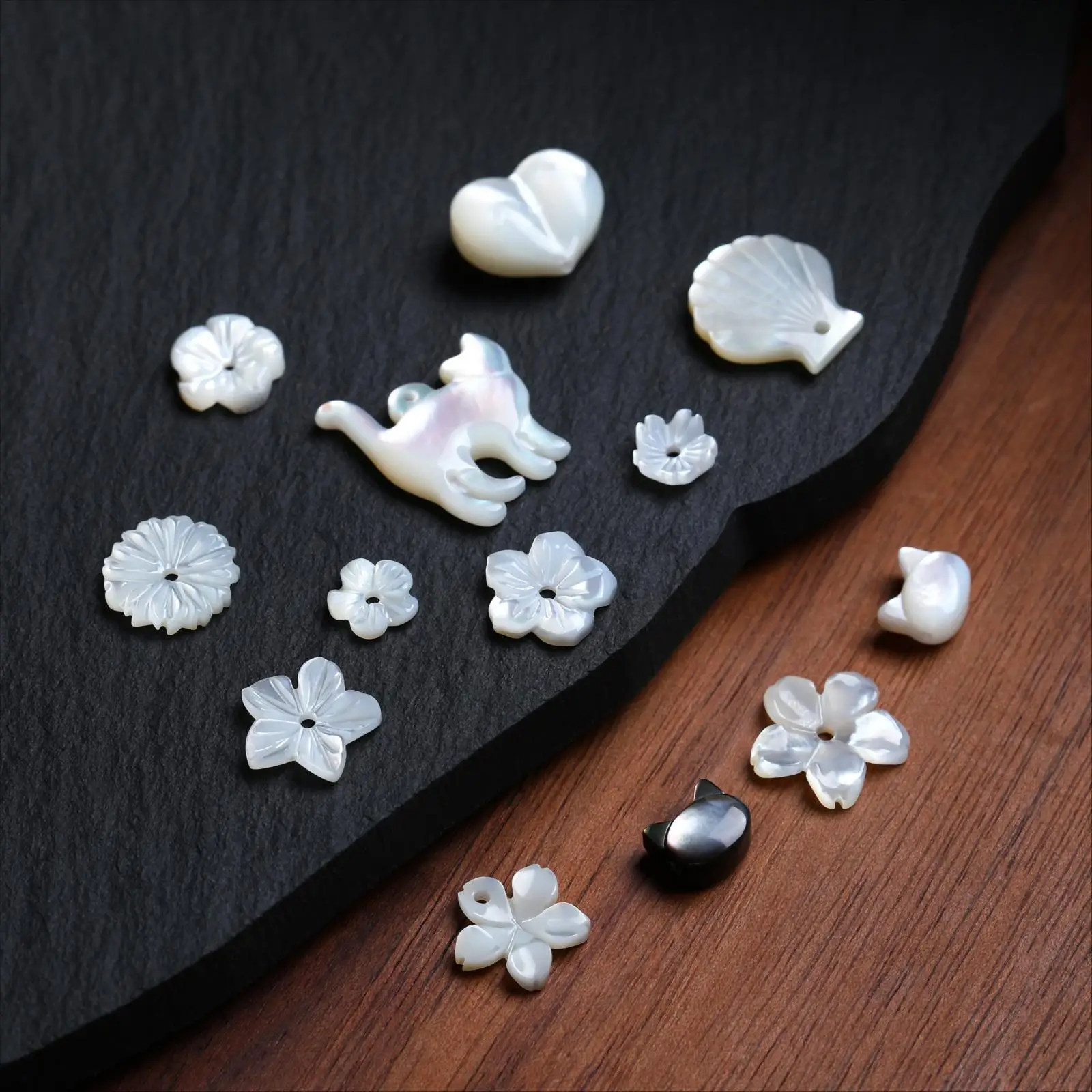 5 Pcs/lot Natural White Mother of Pearl Carved Cat Flower Shape Shell Beads for Jewelry Making DIY Necklace Bracelet Accessory
