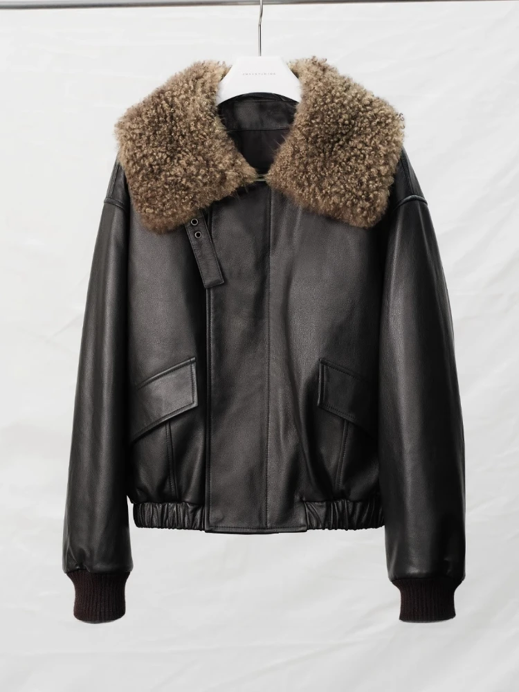 Vintage สั้นของแท้หนังเสื้อแจ็คเก็ตเครื่องบินทิ้งระเบิดผู้หญิงฤดูใบไม้ร่วงฤดูหนาว High-end Luxury Lamb Fur Collar หนังวัวแท้ Quilted Coat