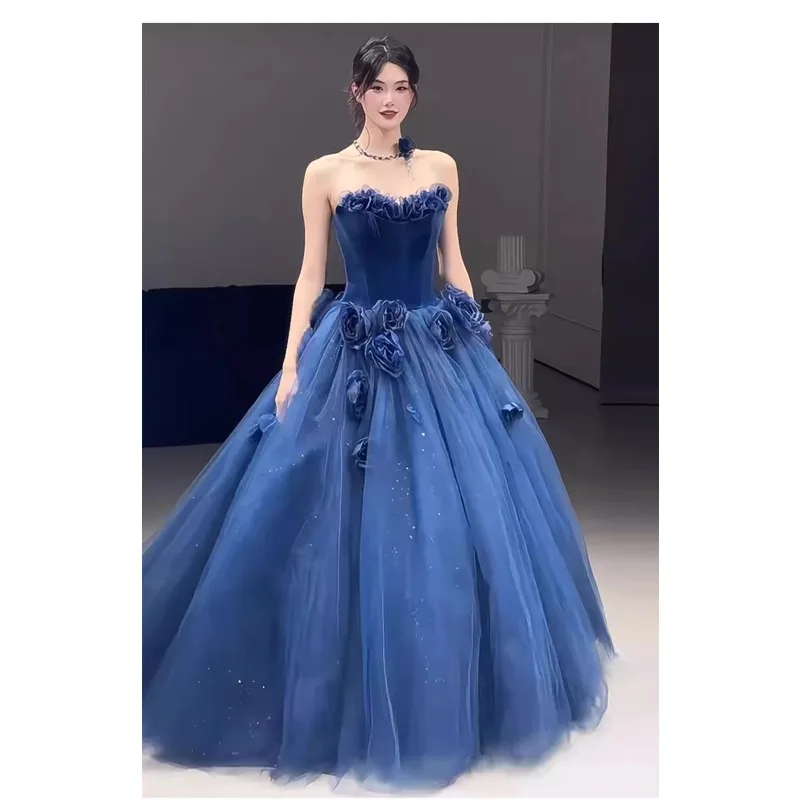 فستان سهرة فاخر باللون الأزرق بمزاج اجتماعي وخفيف الوزن للنساء، فستان كبير للتخسيس والولائم للعام الجديد بدون حمالات