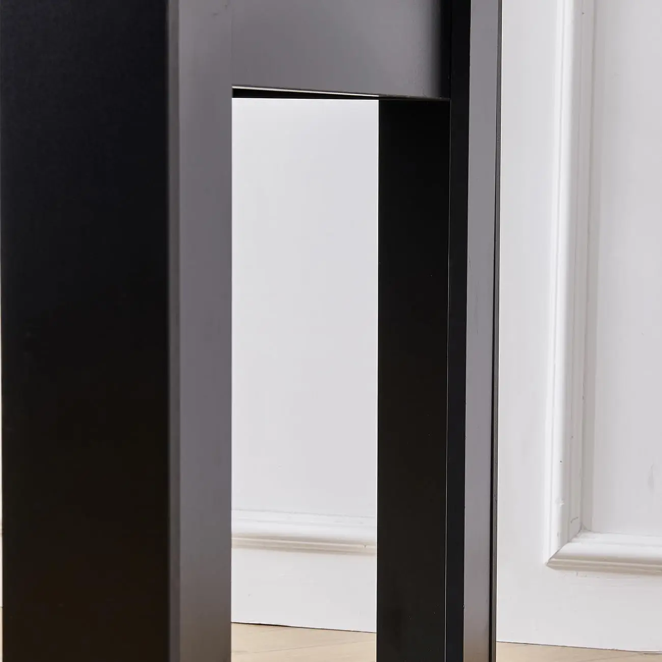 Square Dining Tables For 2-4 Small Space, High Gloss Wooden Kitchen Table For Dining Room, Kitchen, Modern Writing Table For