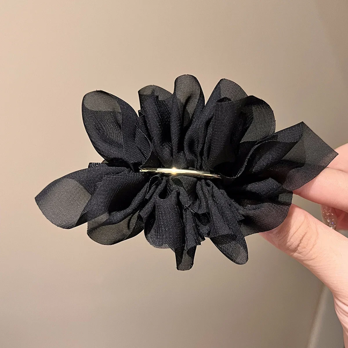 

Summer Women's Chiffon Flower Barrettes Ponytail Clip Headdress Simple Clip hair clips