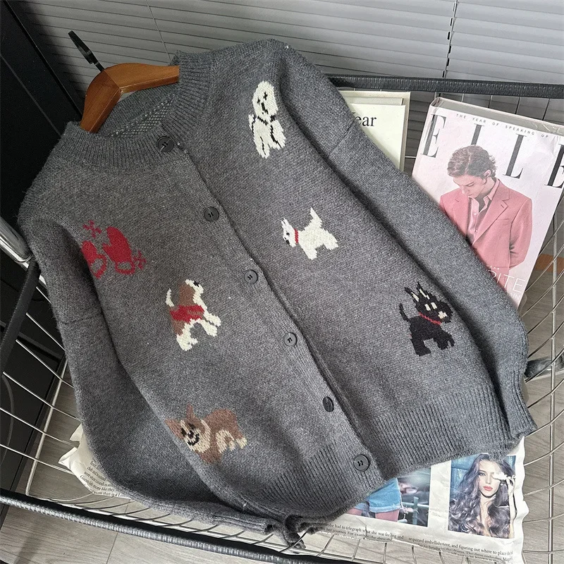 2024 autumn and winter design gray puppy sweater coat Korean style cute sweet lazy style knitted cardigan