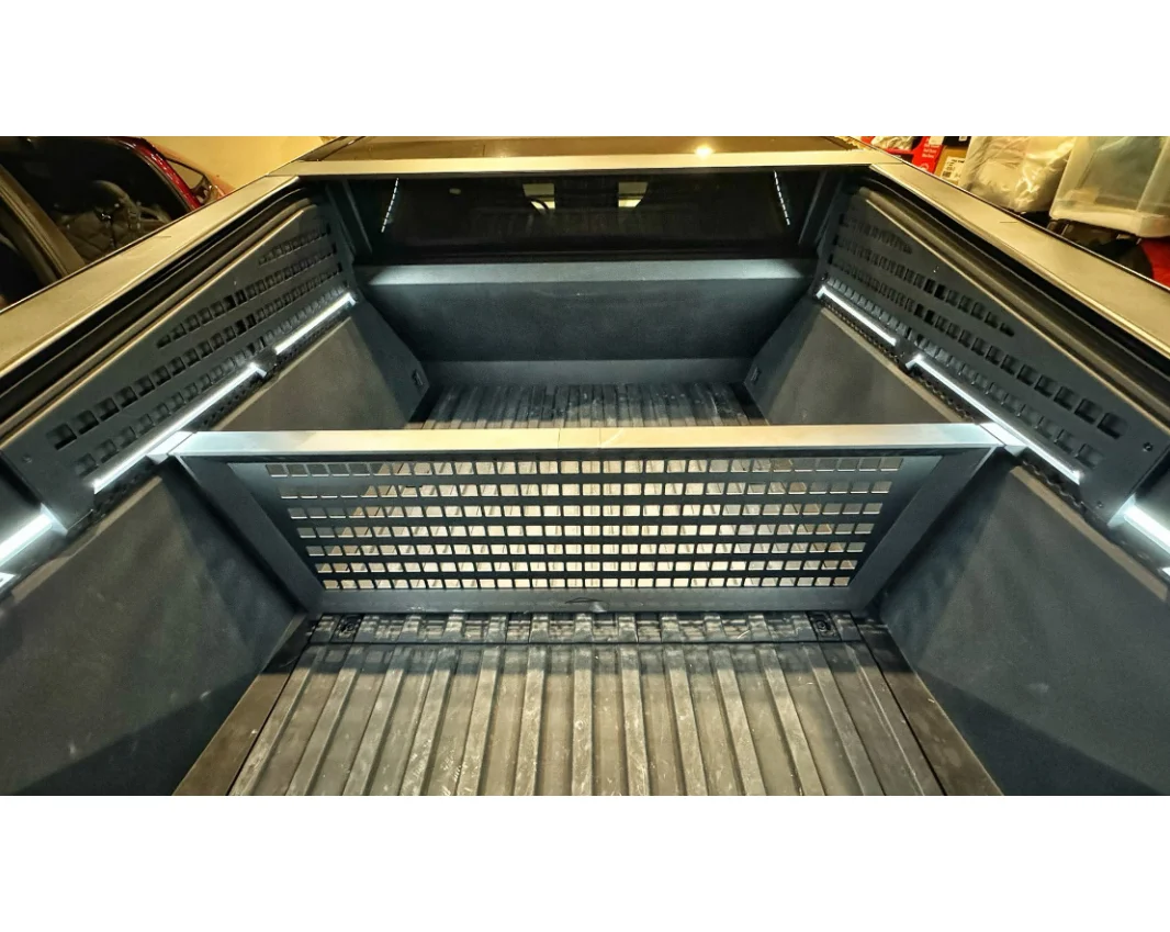 HOT SALETruck Bed Divider of cybertruck Interior