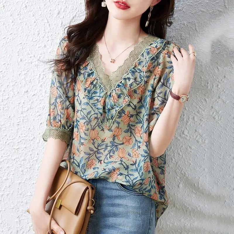 

Floral Chiffon Blouse Women's Summer New Fashion Mom Pretty Stylish Short Sleeve Top