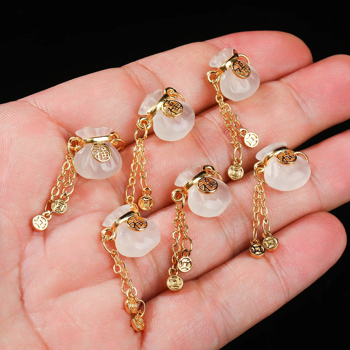 1 Pc Natural White Salt Source Agate Carved Lucky Bag Copper Pendant for Jewelry Making Diy Necklace Bracelet Accessory Findings