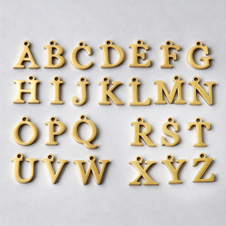 Echt vergoldeter Anhänger mit englischen Buchstaben, kleine A-Z Initialen-Charms für Schmuckherstellung, DIY-Namensanhänger aus Edelstahl, Geschenk. – Detail 2