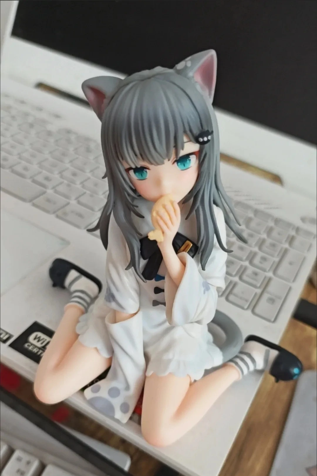 12 センチメートルアニメ Nachoneko フィギュア猫ガール座り姿勢アニメーションモデルのおもちゃギフトコレクション装​​飾装飾品 Pvc おもちゃ