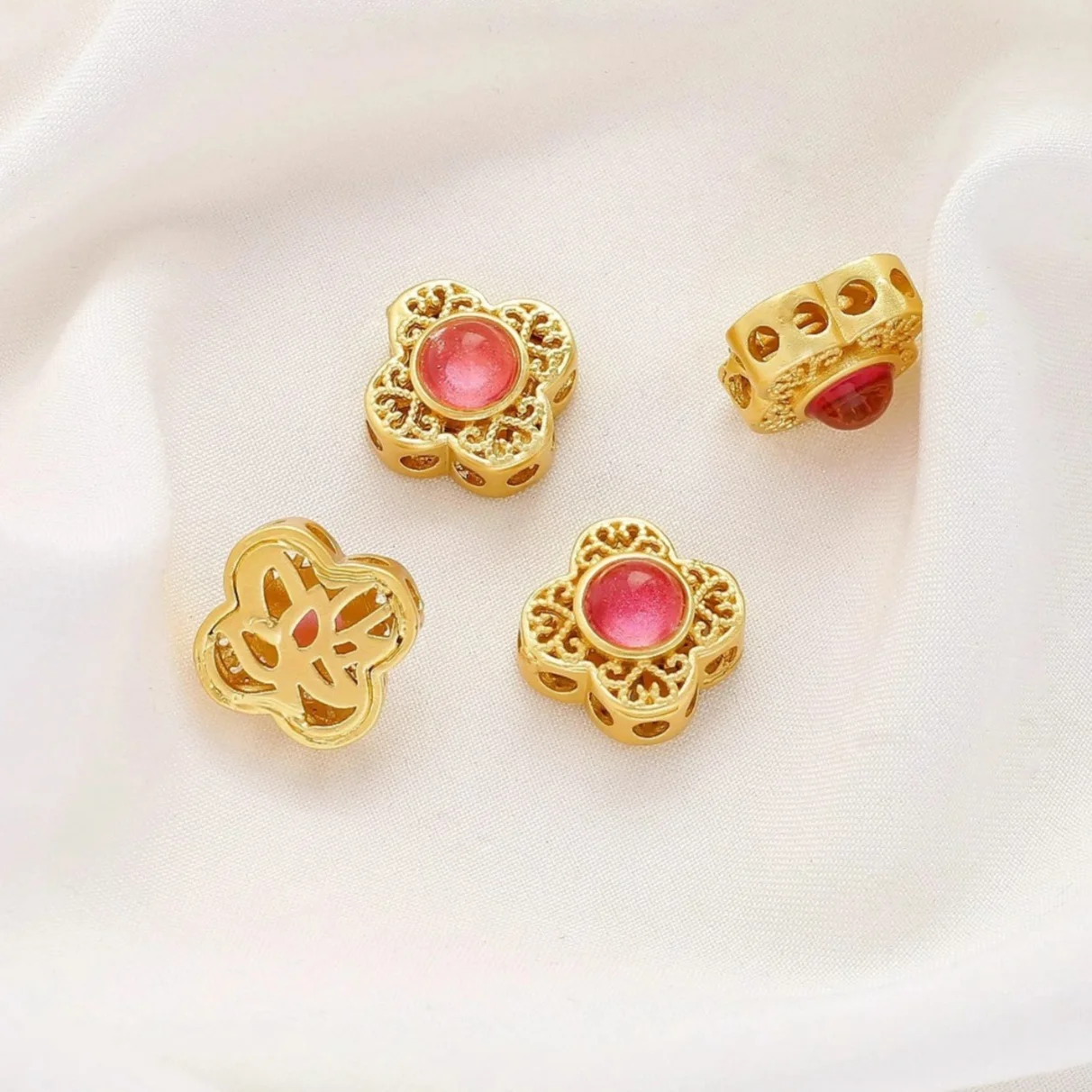 5 Copper Inlaid Round Aquamarine Tourmaline Strawberry Crystal Red Stone Floral Hollow Beads DIY Jewelry Loose Bead Accessories