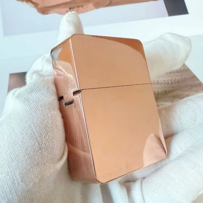 

Red Copper Body Heavy Thickened Kerosene Lighter Creative Retro Grinding Wheel DIY Engraving Gadgets for Men Collect Gift