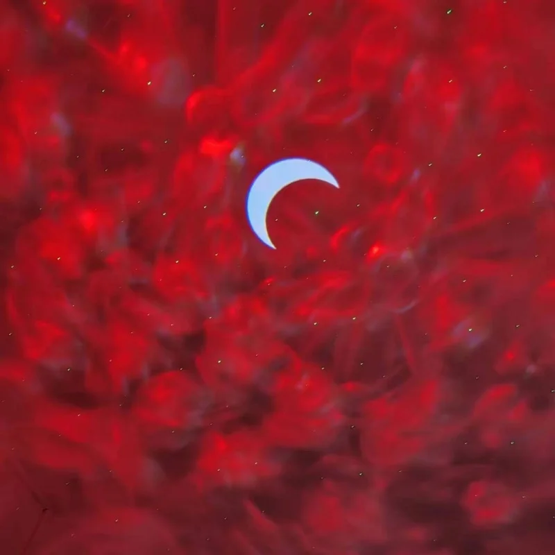 جهاز عرض السماء المرصعة بالنجوم Galaxy Night Light مع مكبر صوت موسيقي موجة المحيط، جهاز عرض ضوء السماء لديكور غرفة النوم، هدية عيد الميلاد للأطفال