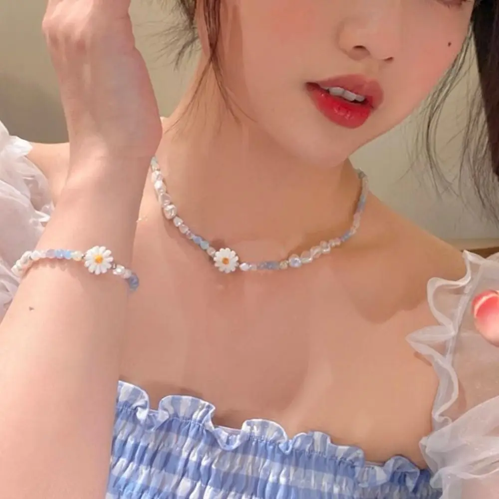 Korean Style Rice Bead Necklace Minority Design Bead Daisy Bracelet Jewelry Accessories Charms Flower Pearls Clavicle Chain