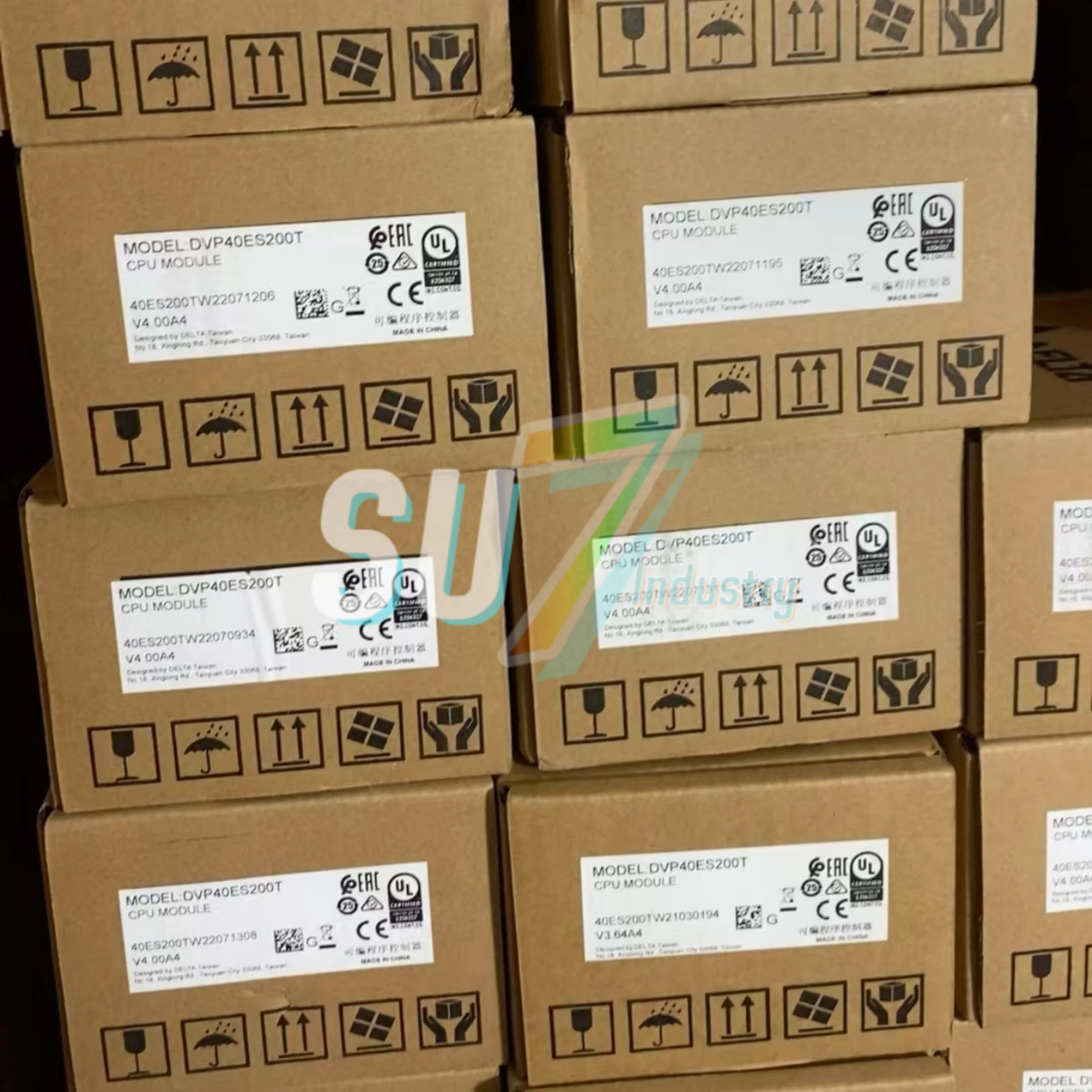 DVP40ES200R DVP40ES200T Модуль ПЛК, новый в коробке