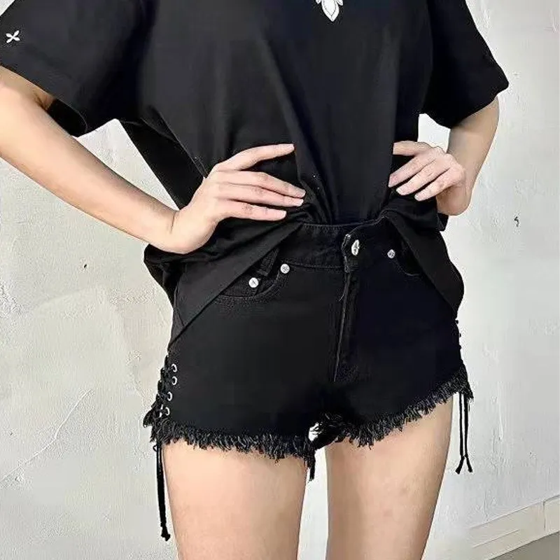 2023 European and American Lace Ragged Cross Pattern Sweet Cool Dark Black Denim Shorts Women Wear Large, Fat, mm Style Outside