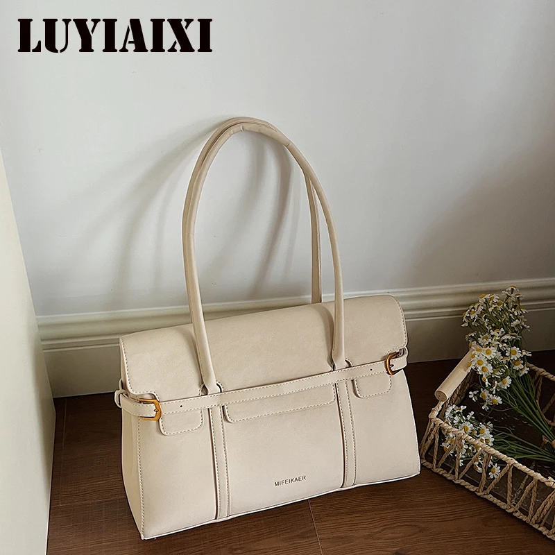 

2026 New Large Capacity Commuter Tote Bag Women Simple Match Single Shoulder Handbag High-End Soft Leather Crossbody Bags Sac