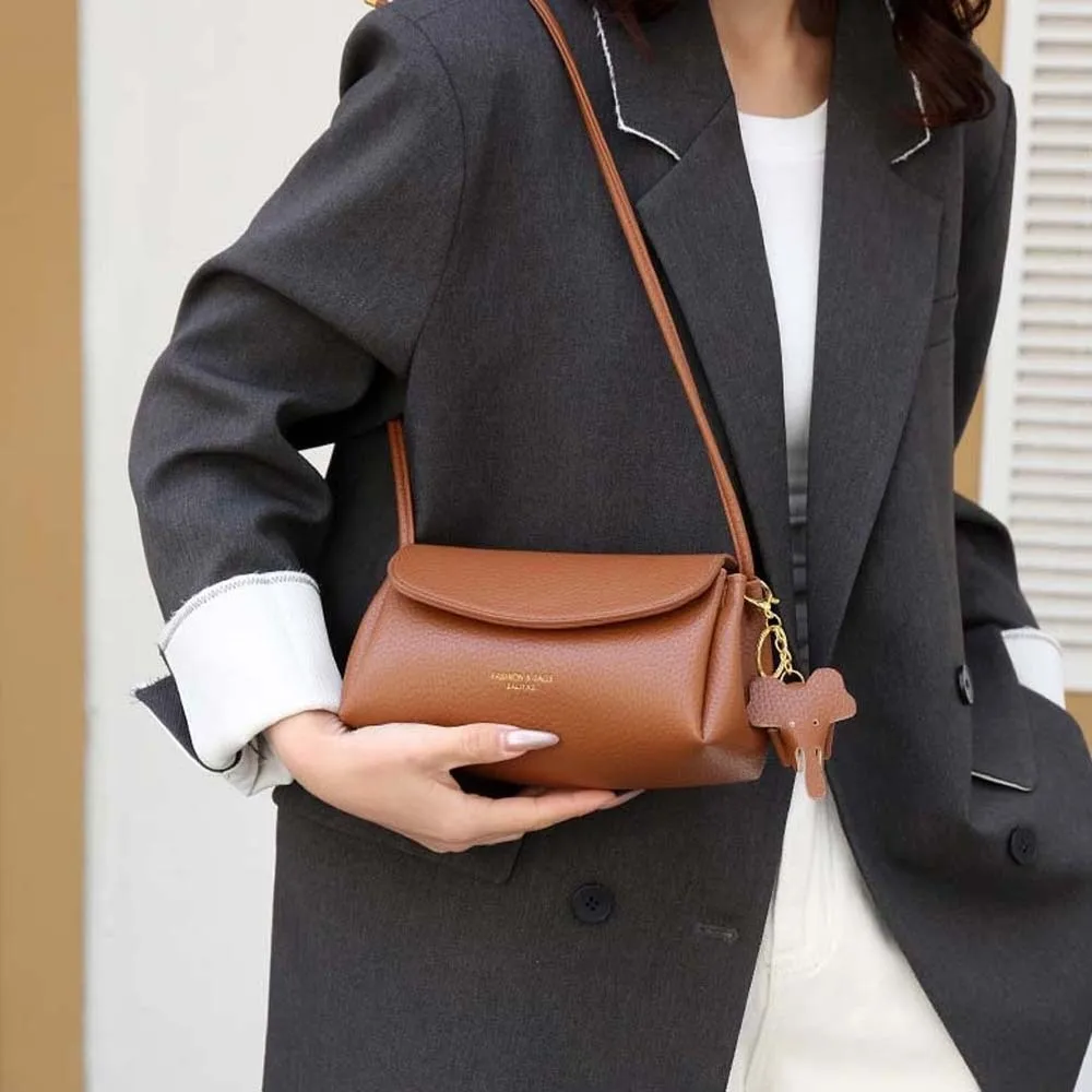 

Elegant Soft PU Pillow Bag Solid Color Anti-splash Water Women Shoulder Pouch Lightweight with Elephant Pendant