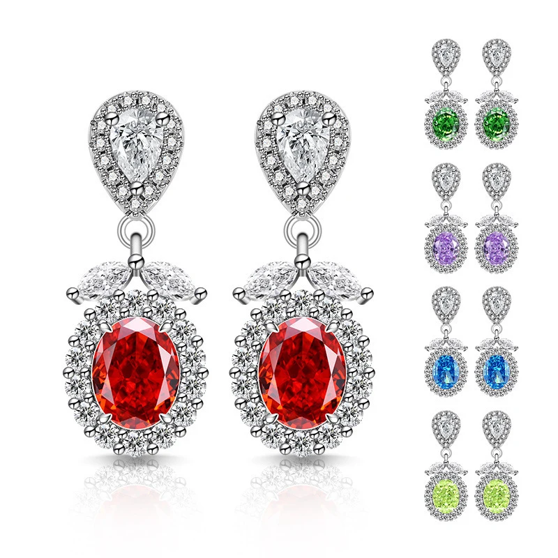 

Elegant ice flower cut, lively dove-shaped, lady's ear stud. Fashionable party jewelry, suitable as a gift.