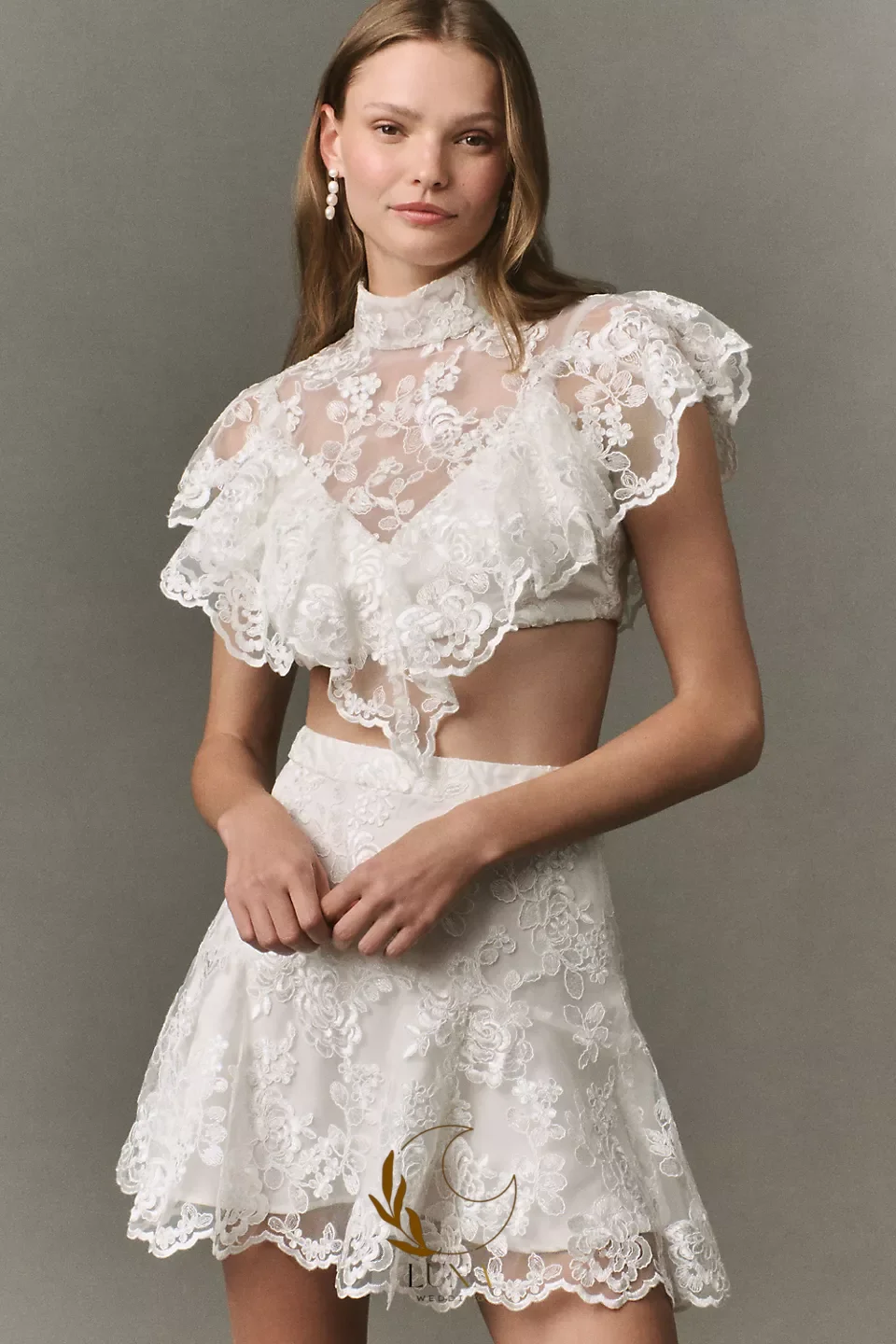 Luna Customized Two Piece Wedding Dress High Neck White Floral Lace Sheer Mesh Crop Top Elegant Bridal Gown robe de mariée