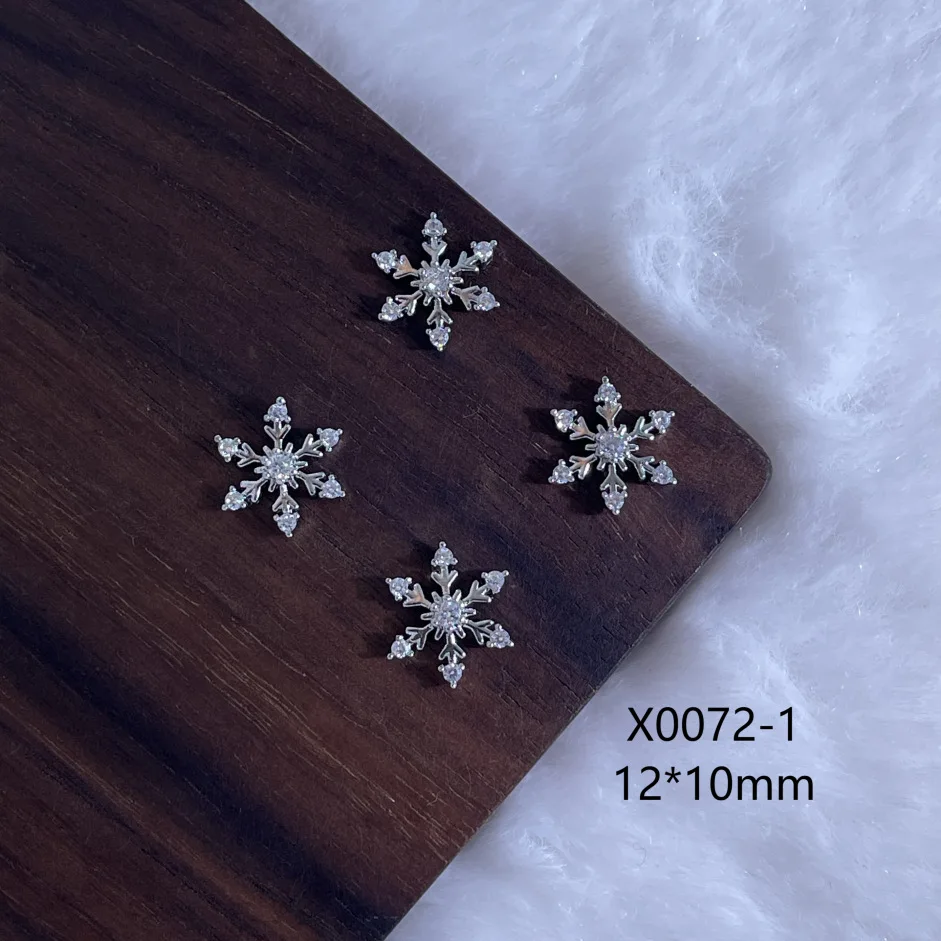 4 Uds. De Metal brillante, copos de nieve de Navidad, diamantes de imitación de circón, dijes para decoración de uñas, purpurina de lujo, joyería para uñas, decoraciones, uñas de diamante
